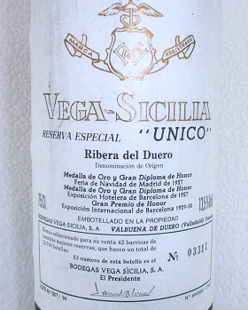 Vega-Sicilia-Unico-Reserva-Especial.jpg