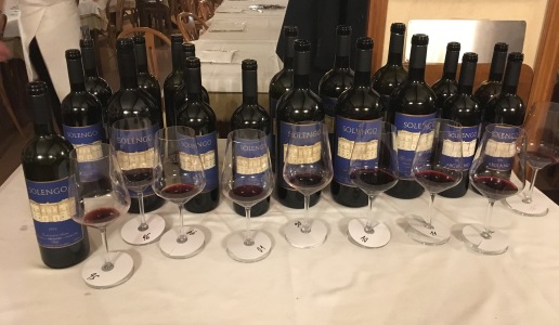 Argiano verticale di Solengo Rosso Toscano