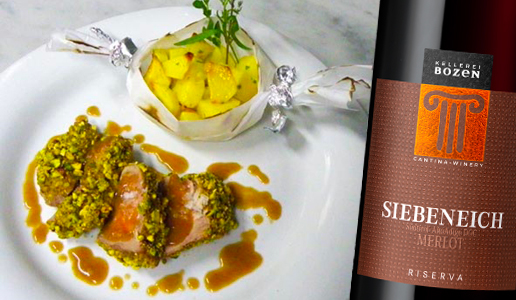 Filetto di maialino lardellato e Alto Adige Merlot Riserva Siebeneich 2017 Cantina Bolzano