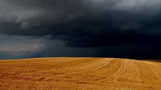 Le nuvole si avvicinano