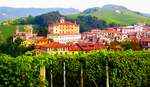 Barolo (Langhe - Cuneo - Piemonte) e il suo castello