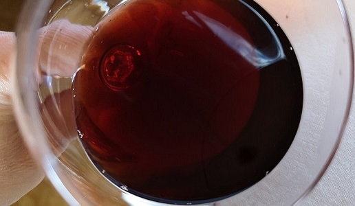 bicchiere di brunello di montalcino 1975 Fattoria dei barbi