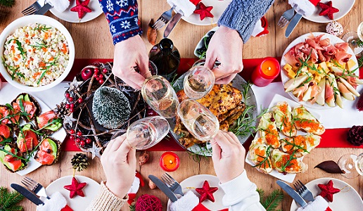 Christmas Dinner with white wine