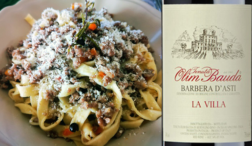 Fettuccine al ragù bianco di maiale abbinato a Barbera d’Asti Docg La Villa 2019 Olim Bauda