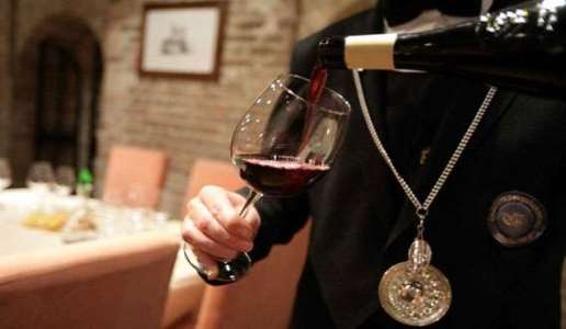 sommelier toscano