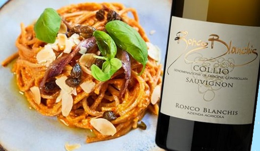 Spaghetto integrale con pesto di peperone e acciughe e Collio Sauvignon 2020 Ronco Blanchis