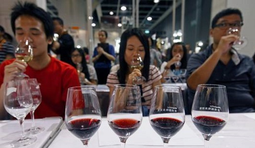 degustazione di vino in Cina