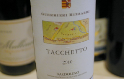Bardolino-Classico-Tacchetto-2010.jpg