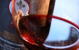 Bicchiere-brunello-di-montalcino