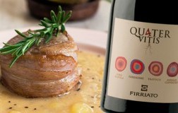 Filetti di suino nero dei Nebrodi con la salsa di mele e Quater Vitis Rosso Firriato