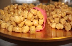 Gli struffoli, elogio della memoria