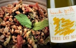 Insalata di farro e Torre dei Beati Bianchi Grilli