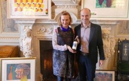 Casanuova di Nittardi, l'etichetta 2015 è di Joe Tilson