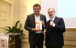 Il ministro Gian Marco Centinaio e Daniele Cernilli