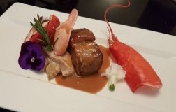 Sinfonia di astice e coppa di maialino con salsa al whisky ricetta doctorwine