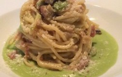 Spaghetti alla carbonara di fave