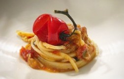 Spaghetti allo scarpariello