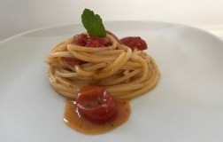 Spaghetti con pomodorini e nduja