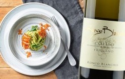 Tagliatelle, pesto e speck croccante con Collio Friulano 2018 Ronco Blanchis