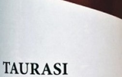 Taurasi-Sant-Eustachio-2008.jpg