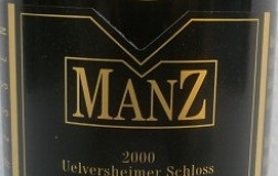 Uelversheimer-Schloss-Huxelrebe-2000.jpg