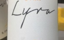 Il Palagione Vernaccia di San Gimignano Lyra 2016