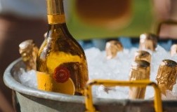 Villa Sparina Brut, leggero e agilissimo