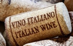 Vino italiano e dazi USA: acordo CEEV e Wine Institute