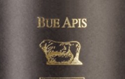 cantina del taburno aglianico del taburno bue apis etichetta