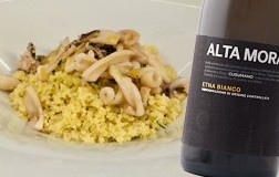 Cous Cous con calamari e Etna Bianco Alta Mora 2018 Cusumano