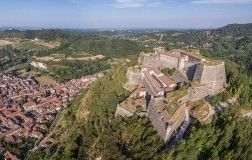 Gavi Forte Panorama