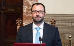 Ministro Stefano Patuanelli per le politiche agricole
