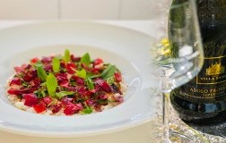 Risotto con latticello di mozzarella, menta e peperone crusco con abbinamento Villa Sandi