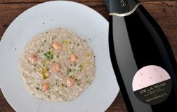 Risotto alla trota salmonata e Trentodoc Rosé Brut De La Rose Tenute Sajni Fasanotti