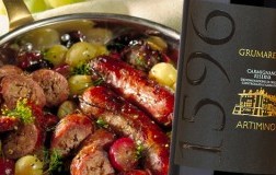 Salsicce con l’uva abbinato Carmignano Riserva Docg Grumarello 2015 Tenuta di Artimino