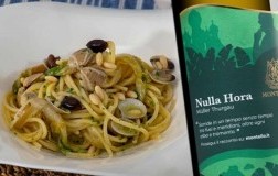 Spaghetti vongole e scarola e Provincia di Pavia Müller Thurgau Nulla Hora 2020 Montelio