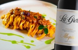 Tagliolini al ragù d'agnello e La Grola Rosso Veronese 2018 Allegrini