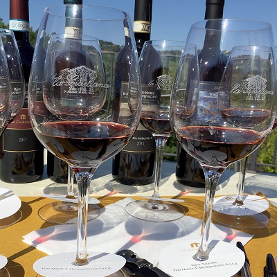 La Ciarliana Montepulciano blind tasting per enoturisti. Winegame